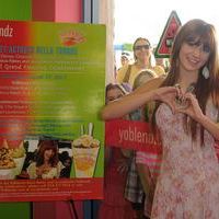Bella Thorne hosts the Grand Opening of YoBlendz | Picture 66707